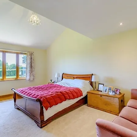 Peaceful Pretty With Fabulous Rural Views And Open Space. New Listing * Bishop Monkton